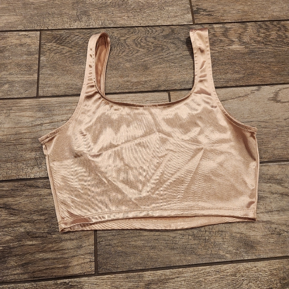 IRIS Champagne Satin Square Neck Crop Top Size Large - Picture 7 of 7